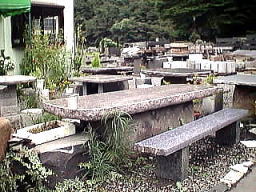 gardentable03.jpg